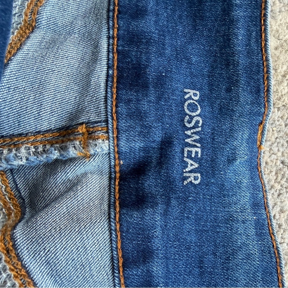 NWT ROSWEAR Women's Blue Jeans skinny jeans stretchy jeans - Picture 2 of 5